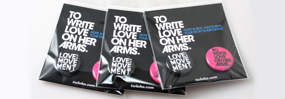 to write love on her arms - Round Custom button packs