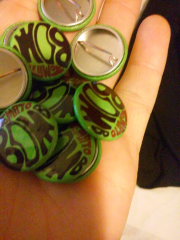 Customer Photo: Great buttons, great price.